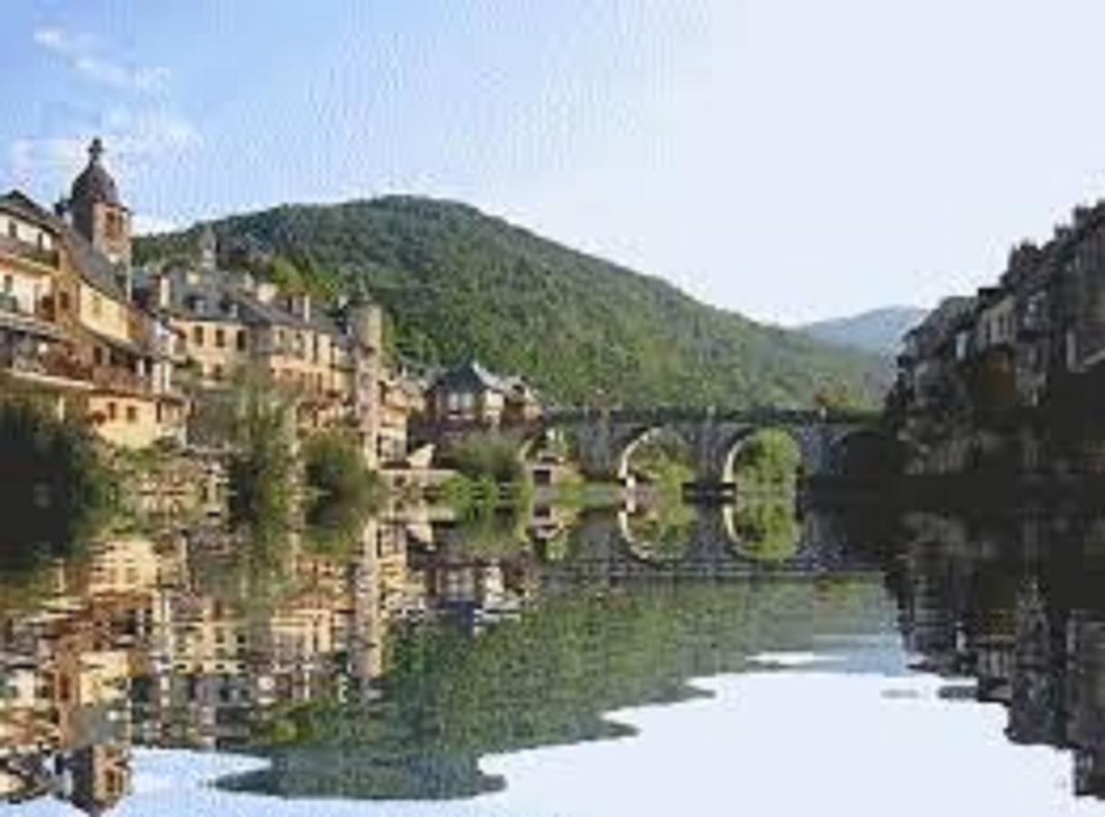 Hotel Bouloc Gabriac  Экстерьер фото